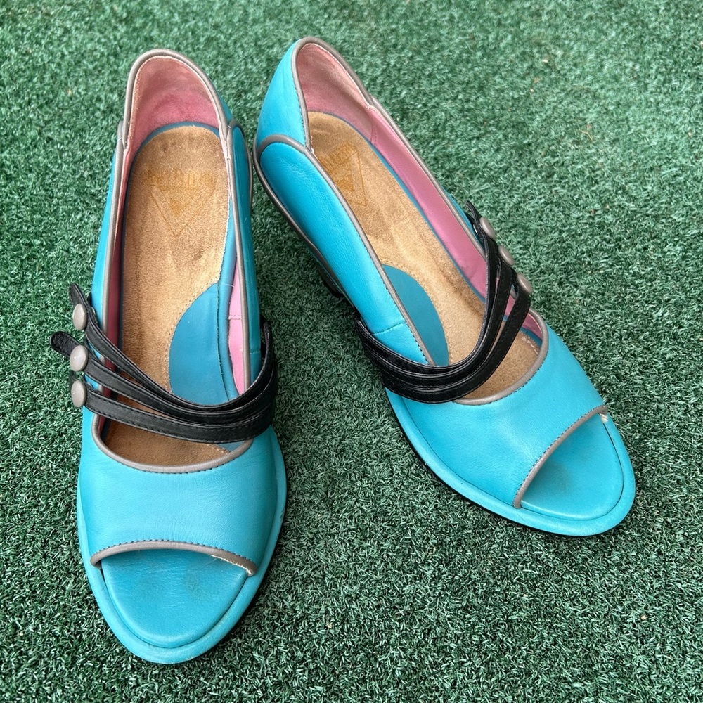 John Fluevog Vintage Miss April Peep Toe Wedge Heel Leather Turquoise Black 7 - Picture 4 of 13